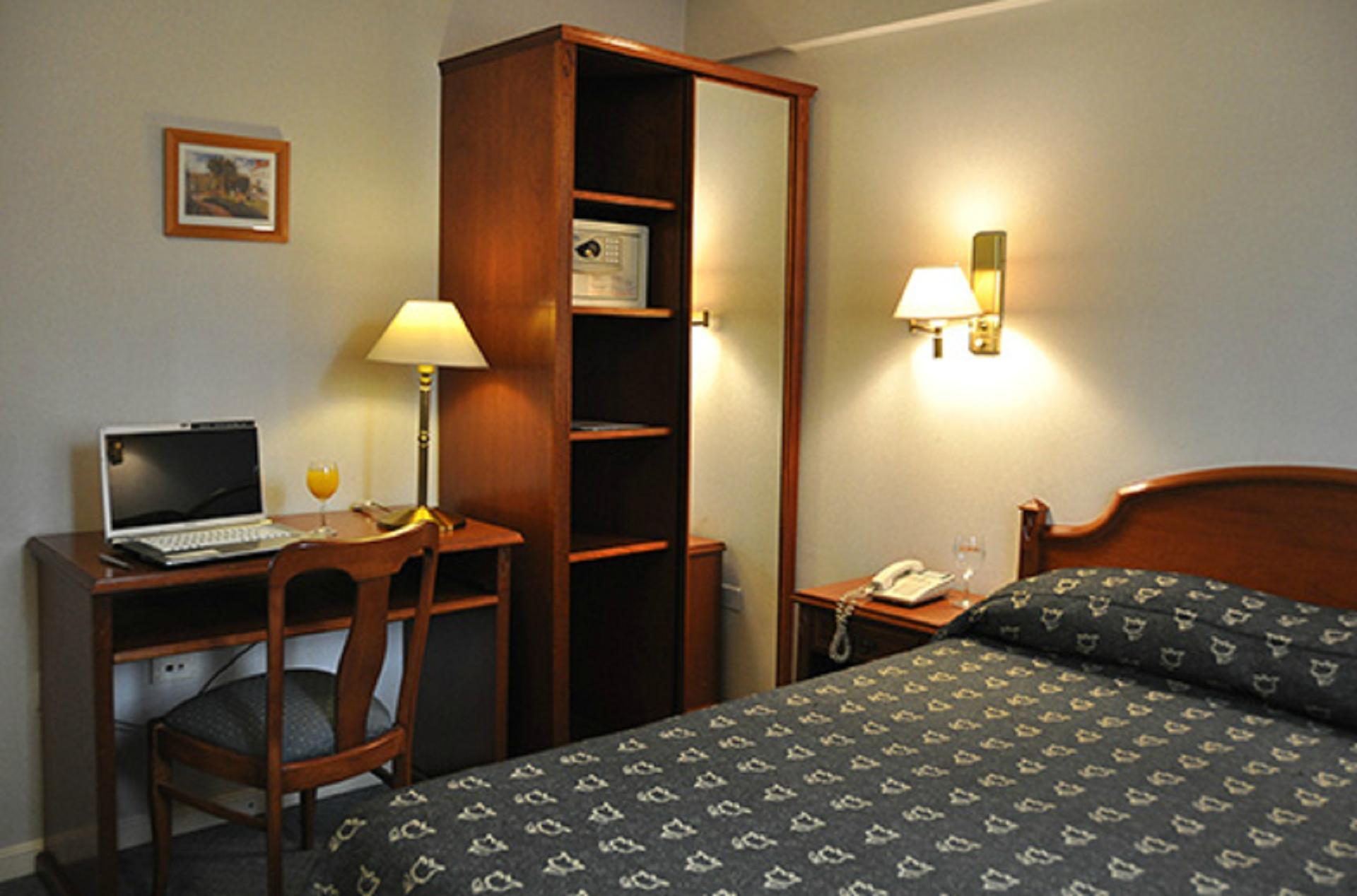 Atlas Tower Hotel Buenos Aires Exteriör bild